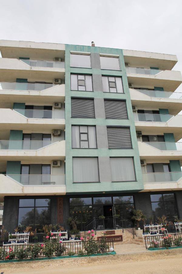 Vanilla Apartments Năvodari Екстериор снимка